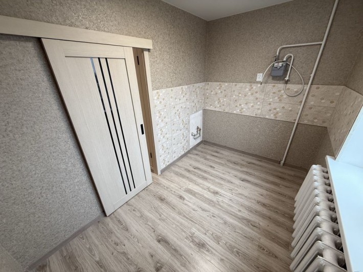 Трехкомнатная квартира с новым ремонтом на Пр.Центральный/9Слободская. - фото 1