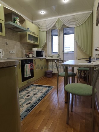 Продам 3к квартиру Рабочая, по сертификату - фото 1