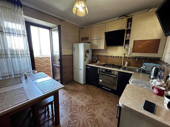 Продаж просторої квартири по вул.Тракт Глинянський Львів