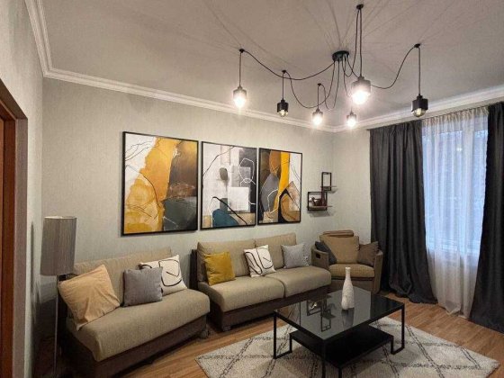 Продажа 3-х ком.квартиры в центре на Маяковского Запоріжжя