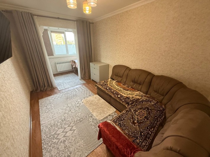 Продаю 2х комнатную крупногабаритную квартиру.  В Ингульском районе. - фото 1