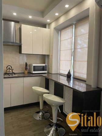 Продам 1-кім. квартиру біля Козак Палацу (019) - фото 1