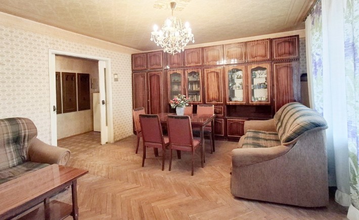 Продаж 4-кімн. квартири, Центр, вул. Мечнікова, 18, Печерський район, Правий берег, ст.м. Кловська. - фото 1