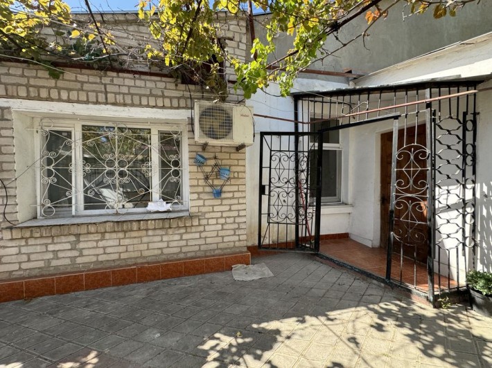 Продаж будинку в Центрі міста (жилкоп) свій двір, гараж, БЕЗ КОМІСІІ!! - фото 1