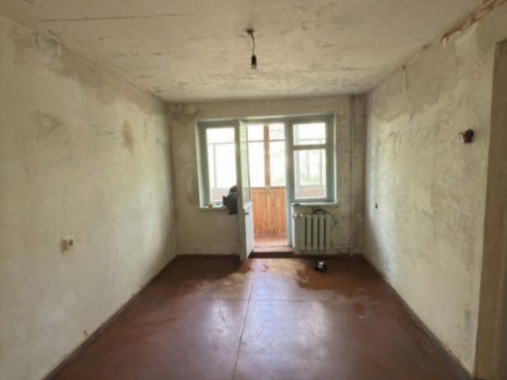 Продам однокімнатну квартиру в районі ДК Косіора Днепр