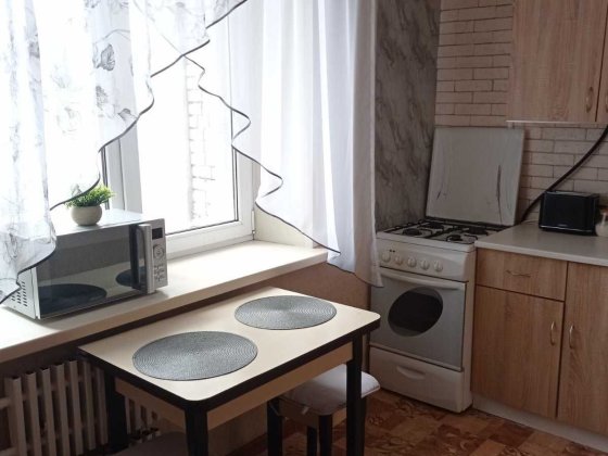 Продам 2-к квартиру в кирпичной высотке на ж/м Левобережный-3 Днепр