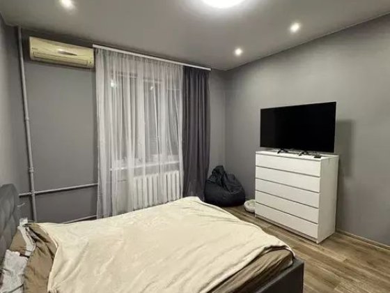 2 - комн. 55 кв. м Центр пл. Успенская р-н Менора Дніпро