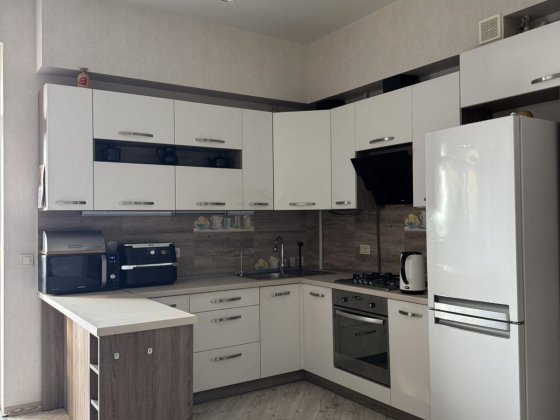 Продаж квартири в будинку клубного типу. Львов