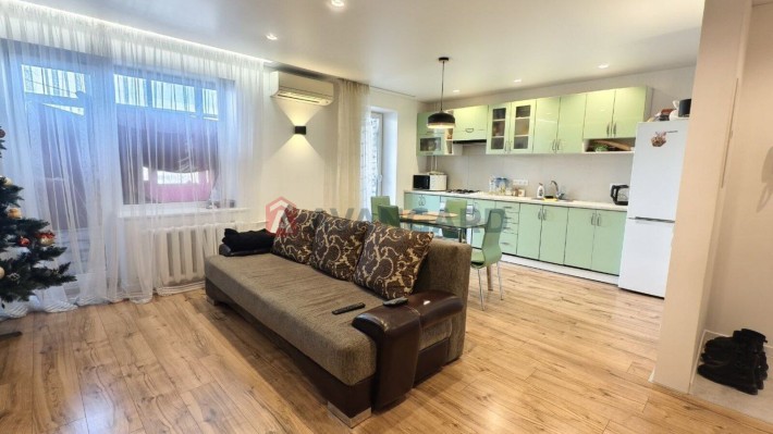 3-кімнатна квартира у Південному мкр - фото 1