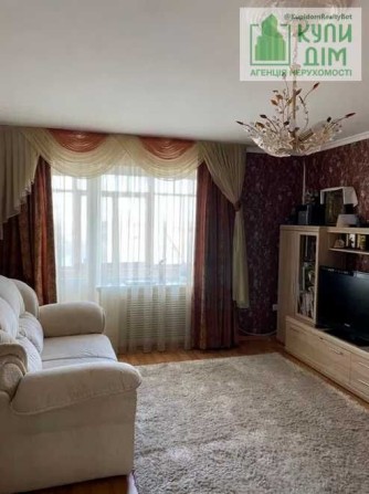 ПРОДАЄТЬСЯ однокімнатна квартира, вул. Габдрахманова. - фото 1