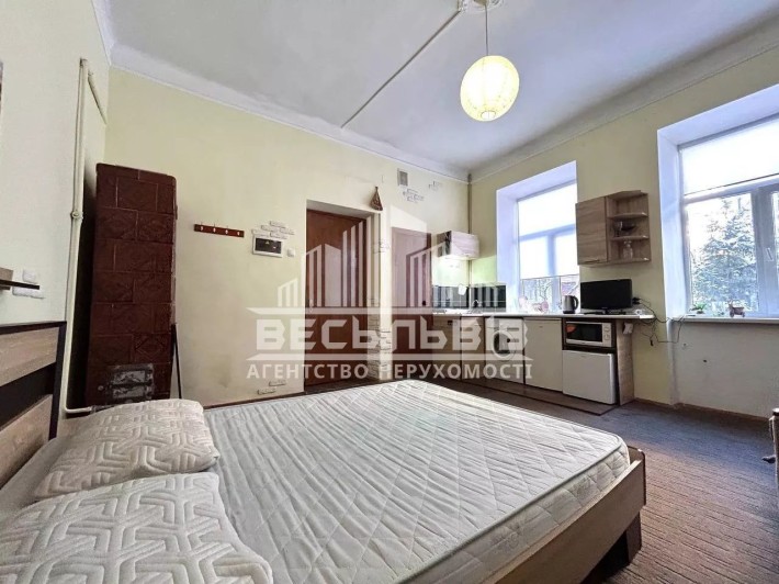 Продаж 1к квартира-студія вул. Пекарська (Медичний Університет) - фото 1