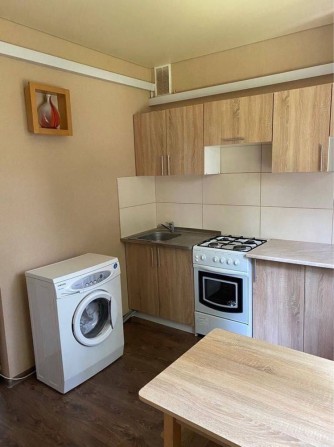 Терміновий продаж 1к квартири, ж/м Червоний камінь - фото 1