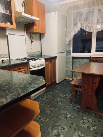 Продам 2-комнатную квартиру в Приднепровске! 20-летие Победы - фото 1