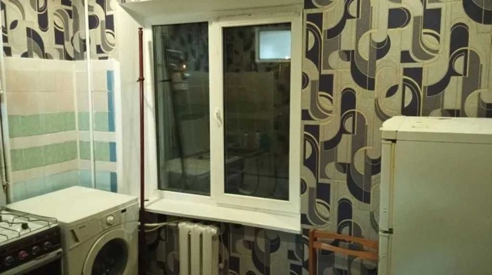 Продам 3 комнатную квартиру на 12 квартале - фото 1