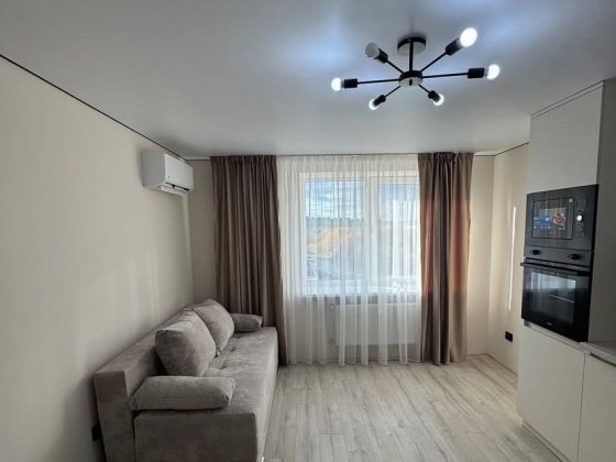 Я власник .Новобудова ріел з ремонтом і технікою Львів