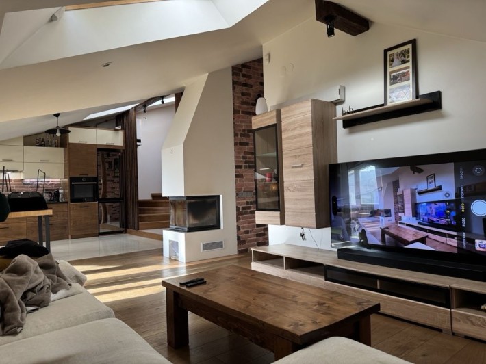 Пентхаус 100 м² у серці Сихова з панорамним видом на місто - фото 1