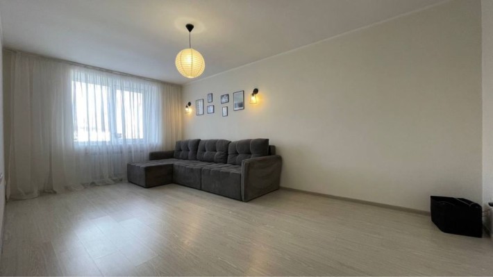 Продам 2 кімнатну квартиру ЖК Сімейний - фото 1