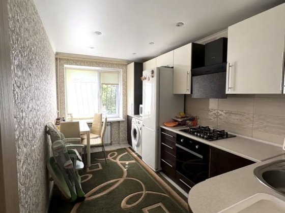 Продаж 3 к/к. Автономне опалення . Зуп. 1 КП , вул. Генерала Алмазова Николаев