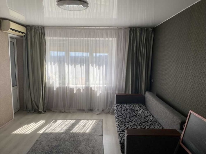 Продам 2х к.квартиру  с ремонтом  жм Сокол- 2 - фото 1