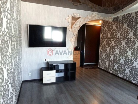 Продається 3-к Набережна Запорожье