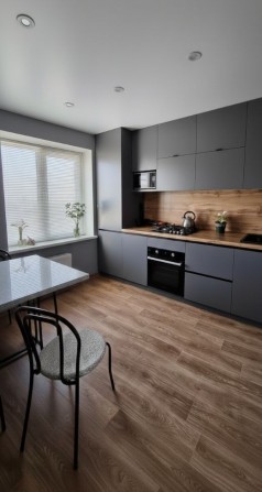 Продається 2 кім Ст. Автовокзал - фото 1