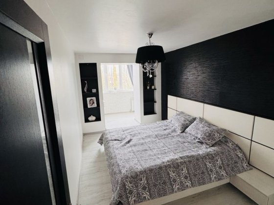 Продається 3 кімнатна квартира по вулиці Полтавська Кропивницкий