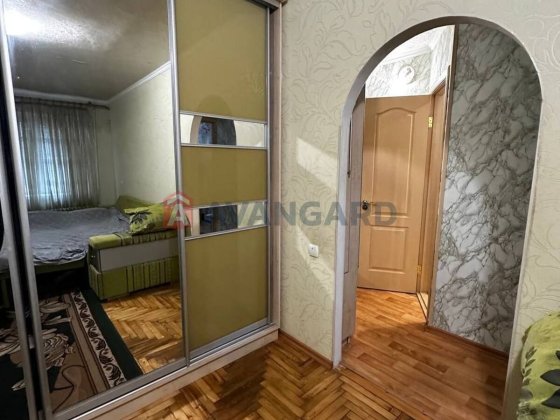 Продам 1 кімнатну квартиру,Космос! Запоріжжя