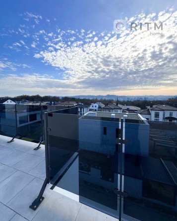 Продаж 3-к. квартира з терасою Шевченківський район. Без комісії. - фото 1