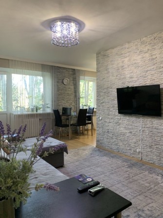 Продаж 3-кімнатної квартири в центрі — вул. Велика Морська - фото 1