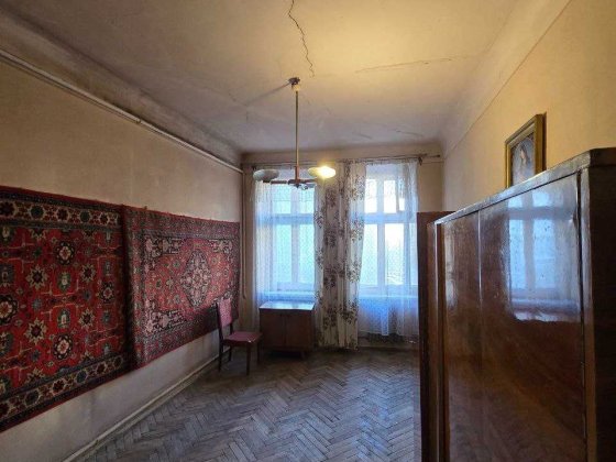 Продаж 1-кімн. квартири по вул.Джерельній, в історичному Центрі Львова Львов