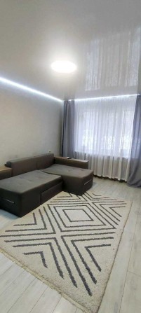 Современная 2х комнатная квартира. Возможна продажа по программам - фото 1