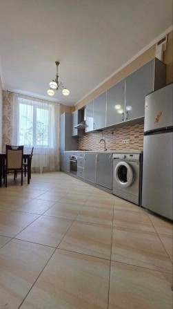 NN S4 Продам 1 комнатную квартиру новострой ремонт Гер. Харькова 131а - фото 1