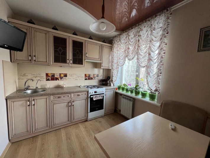 Продаж 3-кімнатної квартири, парк Гагаріна (213-261-527) - фото 1