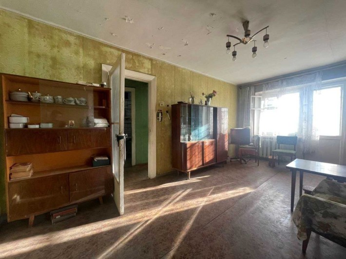 Продам квартиру на Черемушках, Варненская, парк, 2 этаж - фото 1