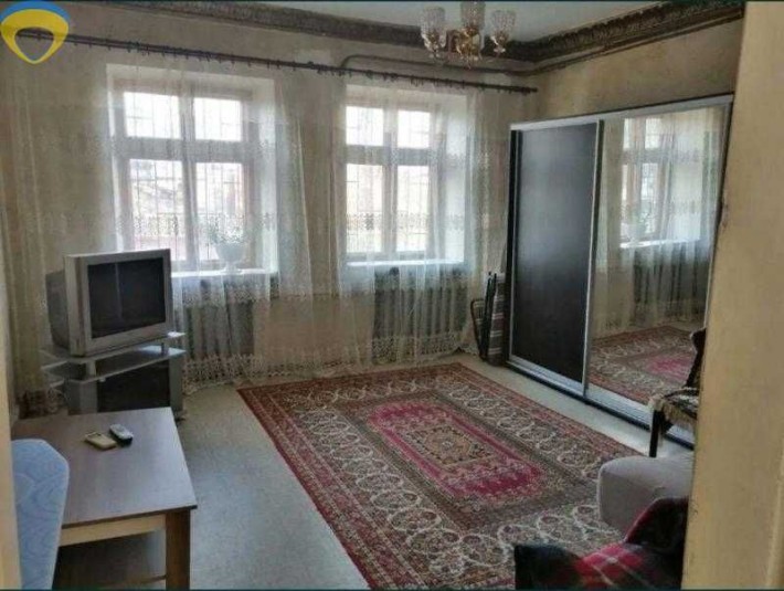 Продам 1-кімнатну квартиру 39 м² з газовим опаленням вул. Прохорівська - фото 1