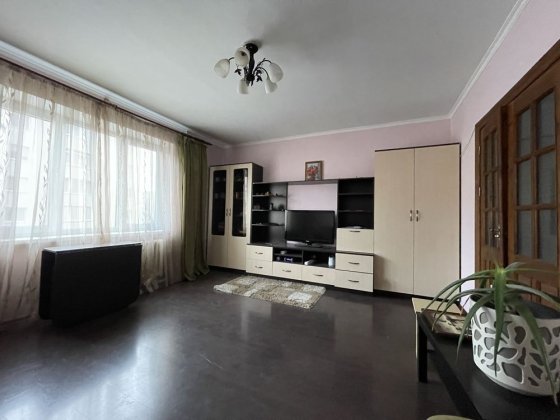 Продаж 3 кім. кв. вул. Драгана, 71 м. кв. ціна 84 000 $ Львов