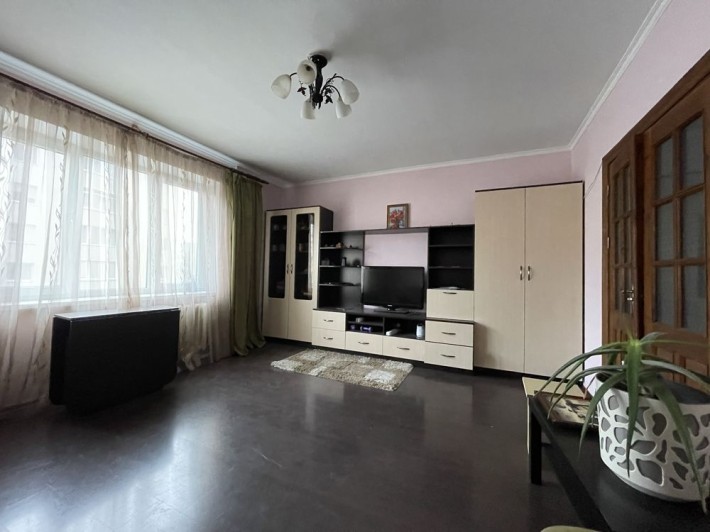 Продаж 3 кім. кв. вул. Драгана, 71 м. кв. ціна 84 000 $ - фото 1