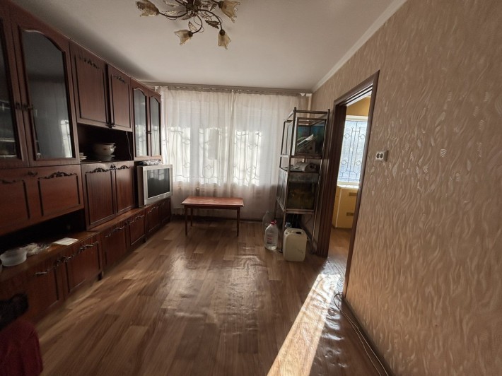 Продаю 3 кімнатну квартиру - фото 1