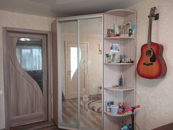 Продам 2 кімнатну квартиру. Сертифікат - фото 1