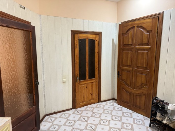 Простора трикімнатна квартира Сухий фонтан - фото 12