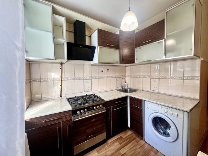 С РЕМОНТОМ! 1 комнатная квартира Черёмушки/Космонавтов - фото 1