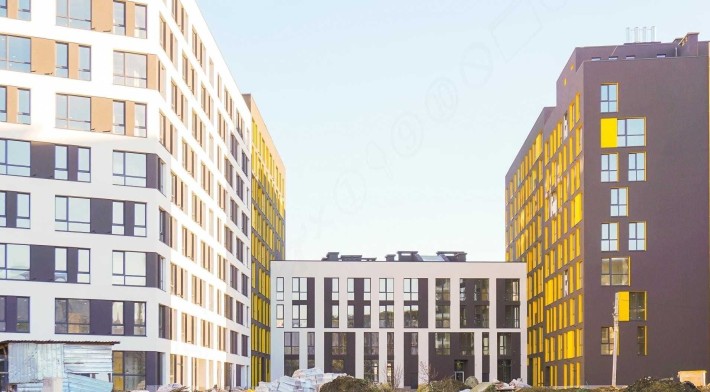 Простора квартира 83.6 м² у ЖК "Підзамче. Вежа", власна тераса - фото 1