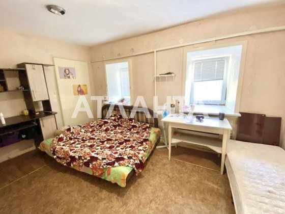 2 комн -48 метров. Центр. АГВ. Жилое состояние. 3/3 эт. ул.Еврейская Одесса