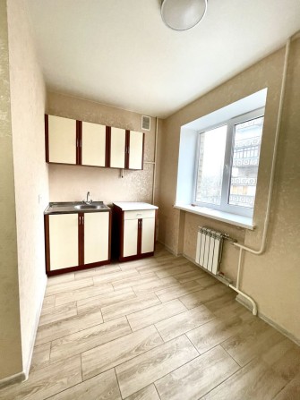 1 кімнатна в центрі міста - фото 1