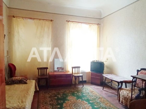 Квартира у міцному будинку на Молдаванці. Степова Одесса