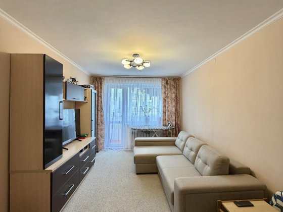 Продаж 3 кімнатної квартири по вул В. Великого Фр.р-н Львов