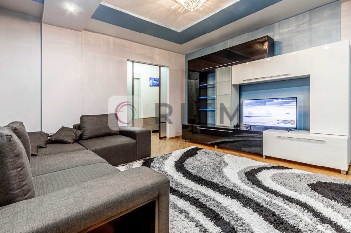 Продаж 3 кімнатна квартира з ремотом, Шевченківський район. - фото 1