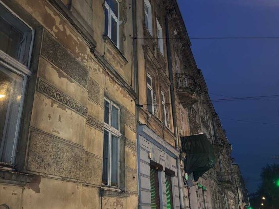 Продаж 2-кімнатної квартири в центрі Львова вул. Костя Левицького Львов