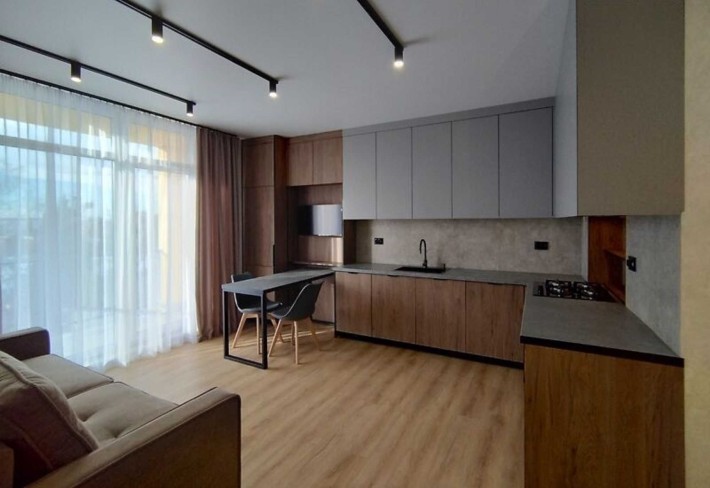 Продаж 1-кімнатної квартири вул. Навроцького - фото 1