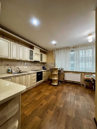 Продаю 3-кімнатну квартиру, ЖК Рівʼєра, Намив. Без комісії. Ц5 - фото 1